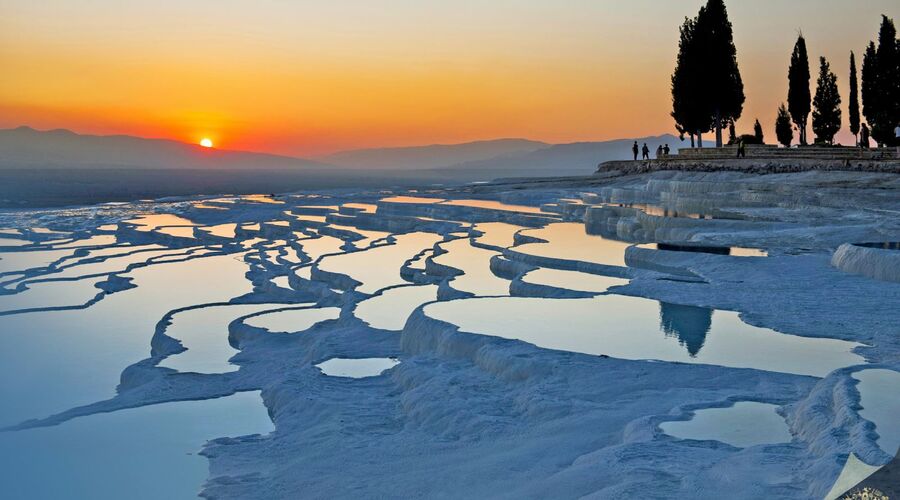  PAMUKKALE VE ÇARŞILARI TURU 