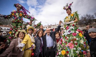 KARABURUN NERGİS FESTİVALİ VE EGE TURU