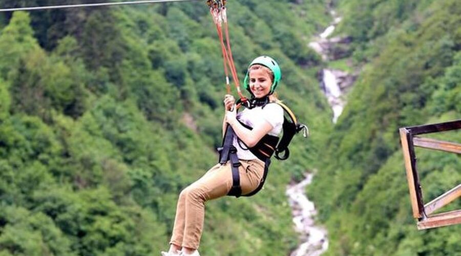 UÇAKLI YAYLALAR ÖZEL  DOĞU KARADENİZ BATUM GÜRCİSTAN TURU