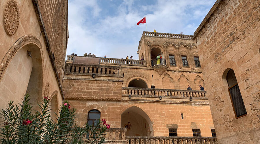 UÇAKLI BUTİK MARDİN TURU