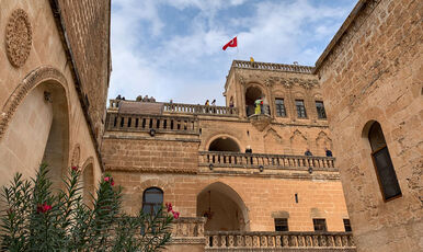 UÇAKLI BUTİK MARDİN TURU