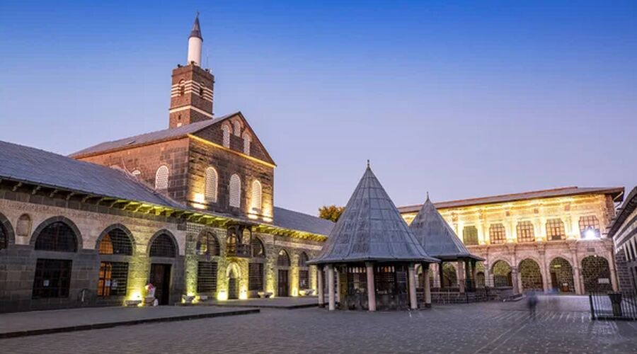 UÇAKLI BUTİK MARDİN TURU